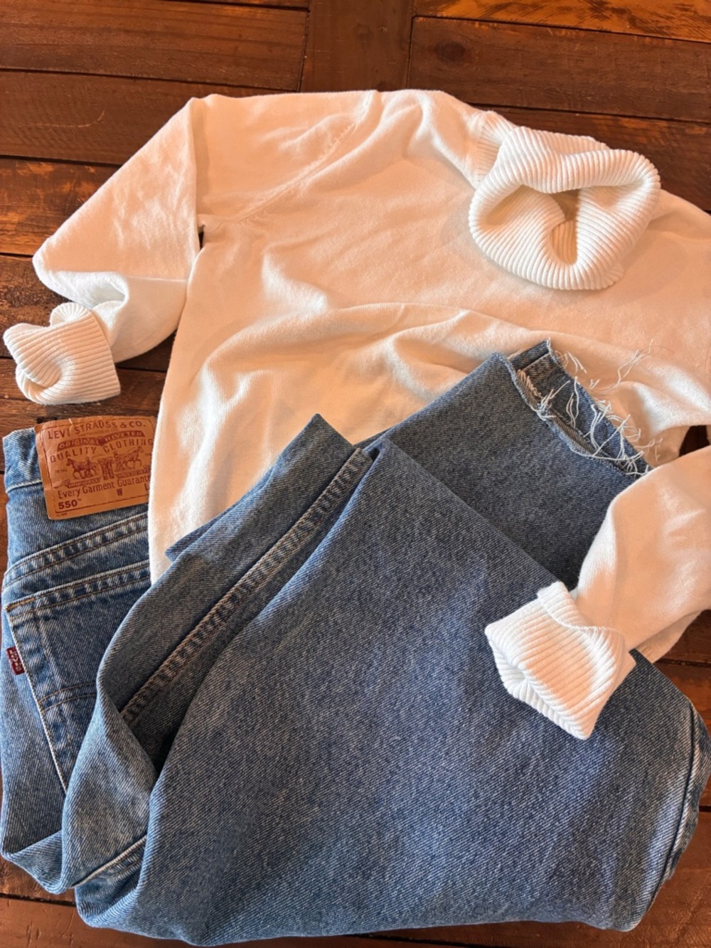 LL Bean cashmere Cotten blend lightweight White Turtleneck Sweater